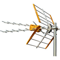 Antena naziemna v zenit uhf (k.21-48) z.13dbi ref. 149221
