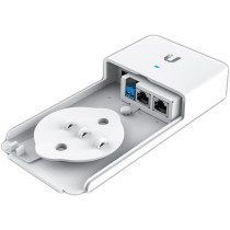 Media konwerter ubiquiti f-poe-g2