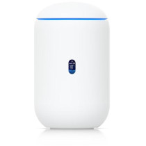 Ubiquiti dream router 7 (udr7)