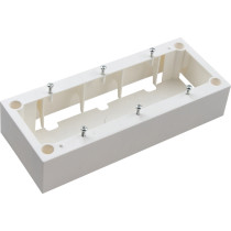 Puszka natynkowa potrójna 6 mod m45